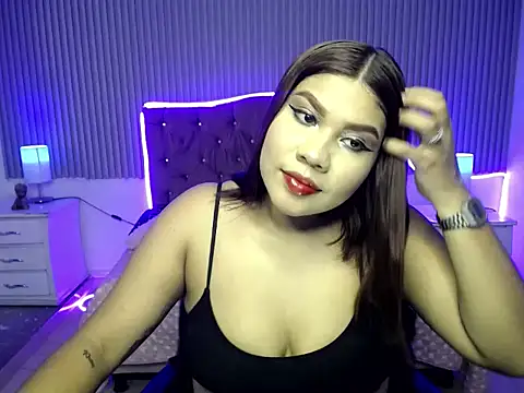 Snapshot of mariana_bigboobs2 chatting on February 27, 2:22 am mariana bigboobs2 online show from February 27, 2:22 am