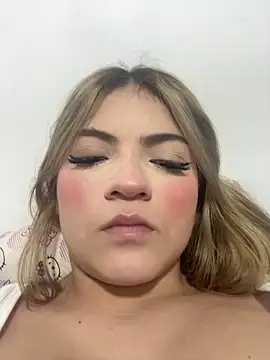 meggan    online show from February 21, 7:09 am