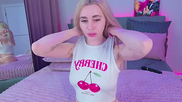 Rossy X online show from May 26, 11:56 pm