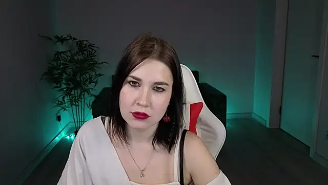 alian legs online show from February 20, 9:32 am