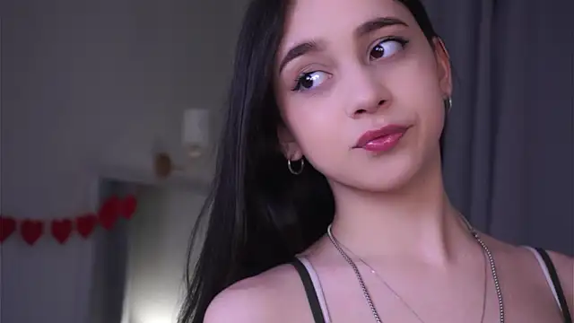 Snapshot of ThiCostin chatting on February 27, 3:56 pm ThiCostin online show from February 27, 3:56 pm