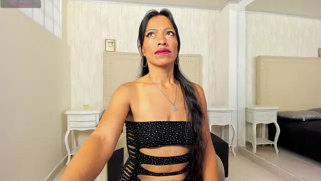 FernandaAvilax online show from April 9, 10:26 pm