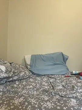 h oney4411 online show from March 5, 6:04 pm