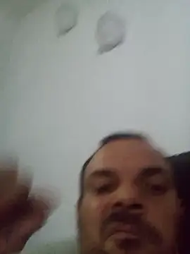 morenitoymorena online show from May 2, 7:52 pm