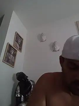 morenitoymorena online show from June 16, 10:40 am
