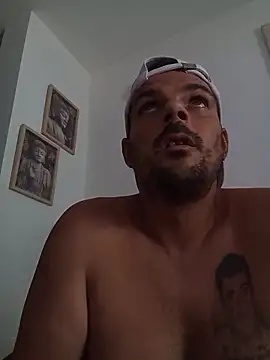 morenitoymorena online show from June 28, 11:38 am