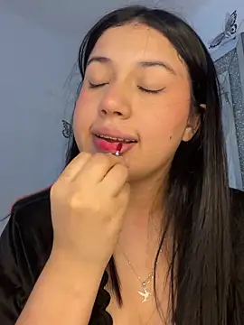 scarleth marquezz online show from May 17, 3:15 am