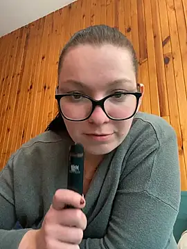 Snapshot of sonule99 chatting on March 2, 8:43 am sonule99 online show from March 2, 8:43 am