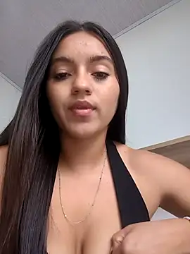 Snapshot of DulceCaroX chatting on July 24, 1:20 pm DulceCaroX online show from July 24, 1:20 pm