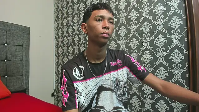 Little Twink19x online show from March 8, 7:17 pm