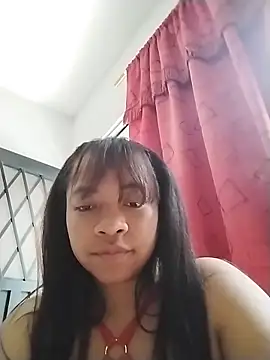 Snapshot of Jade_Roxx chatting on April 24, 6:43 pm Jade Roxx online show from April 24, 6:43 pm
