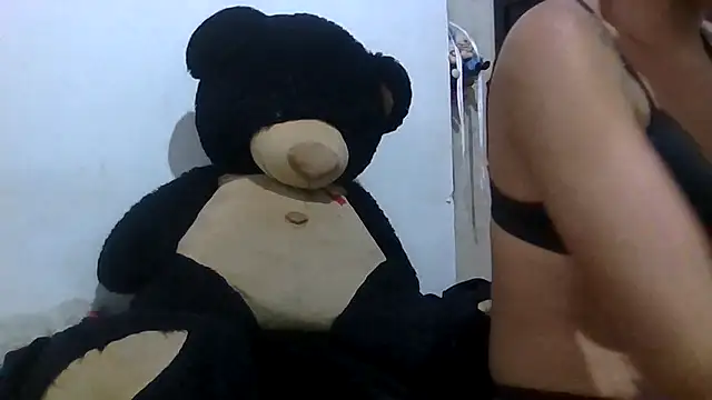 Snapshot of yesica2507 chatting on July 8, 12:42 pm yesica2507 online show from July 8, 12:42 pm