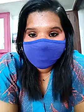 Snapshot of Tamil_Romantic_queen chatting on March 19, 7:01 am Tamil Romantic queen online show from March 19, 7:01 am