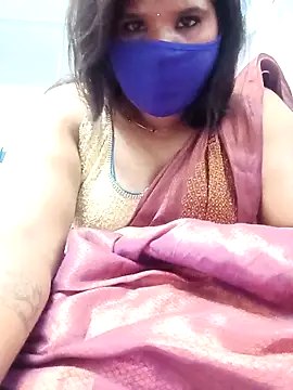 Snapshot of Tamil_Romantic_queen chatting on March 20, 11:26 am Tamil Romantic queen online show from March 20, 11:26 am