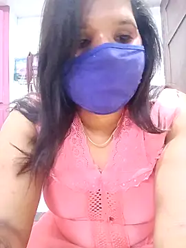 Snapshot of Tamil_Romantic_queen chatting on March 24, 6:24 pm Tamil Romantic queen online show from March 24, 6:24 pm