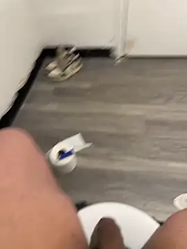 Snapshot of SavorredEscapist chatting on February 27, 6:24 am SavorredEscapist online show from February 27, 6:24 am