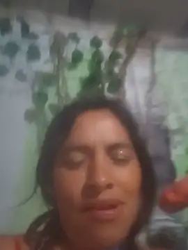 Snapshot of ivilondon chatting on May 28, 5:38 am ivilondon online show from May 28, 5:38 am