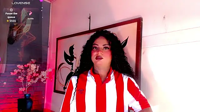 Snapshot of Mayka_Hot chatting on February 23, 12:02 pm Mayka Hot online show from February 23, 12:02 pm