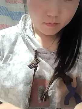 Snapshot of MayEva_ly chatting on February 26, 2:49 pm MayEva ly online show from February 26, 2:49 pm