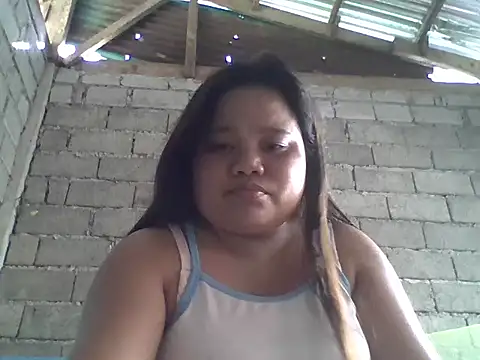 sweetlyn31 online show from May 19, 12:05 am