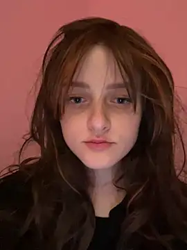 Snapshot of Amira_amur chatting on March 4, 6:14 pm Amira amur online show from March 4, 6:14 pm