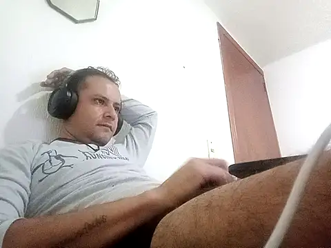 Lfervega online show from February 19, 10:44 am