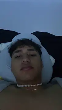 Alejandroml2 online show from April 10, 7:57 am