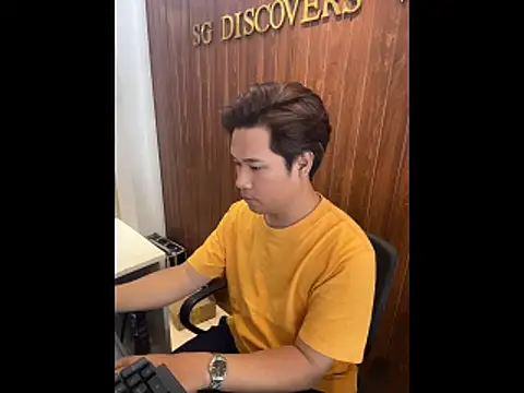 ximenquintana online show from April 8, 5:40 am