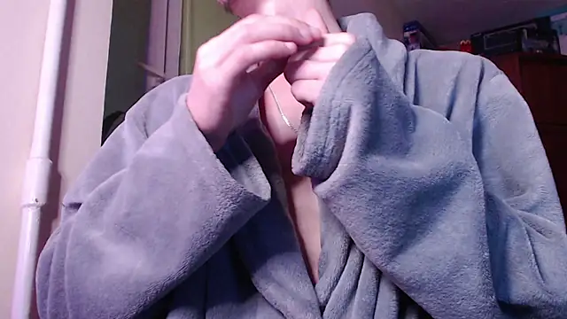 Samuel Skywalker online show from May 28, 5:54 pm