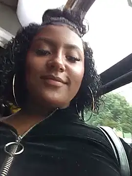 Snapshot of Emma_Dancer chatting on July 4, 11:38 am Emma Dancer online show from July 4, 11:38 am