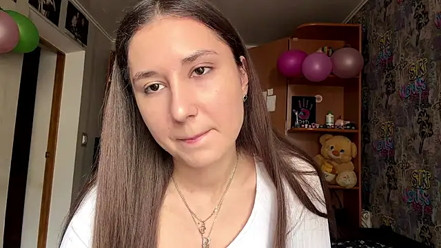 poly princess online show from March 4, 9:15 am