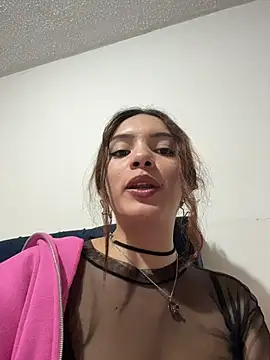 Snapshot of romanovanita chatting on June 25, 4:56 am romanovanita online show from June 25, 4:56 am