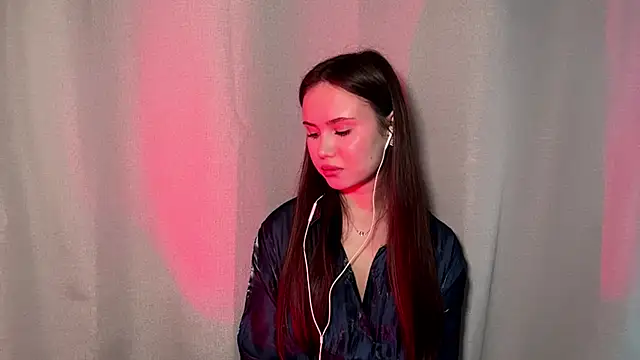 Snapshot of MarylynnSimens chatting on February 24, 5:38 am MarylynnSimens online show from February 24, 5:38 am