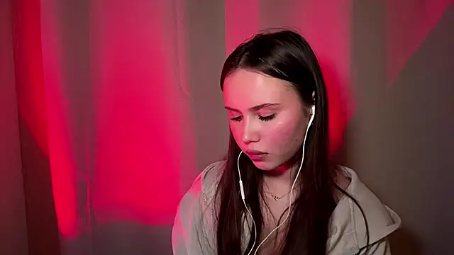 Snapshot of MarylynnSimens chatting on February 25, 7:12 pm MarylynnSimens online show from February 25, 7:12 pm