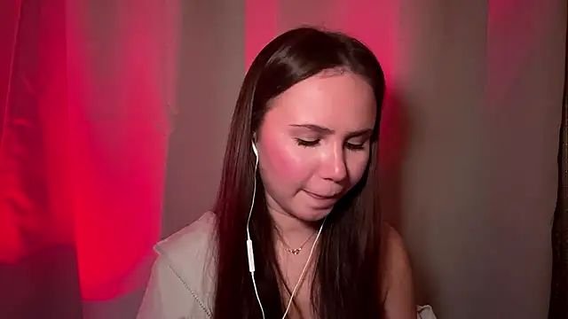 Snapshot of MarylynnSimens chatting on March 2, 6:15 pm MarylynnSimens online show from March 2, 6:15 pm