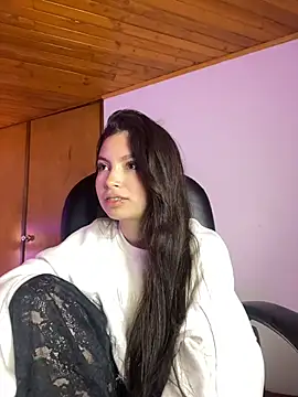 Mady Pink online show from April 10, 3:34 am