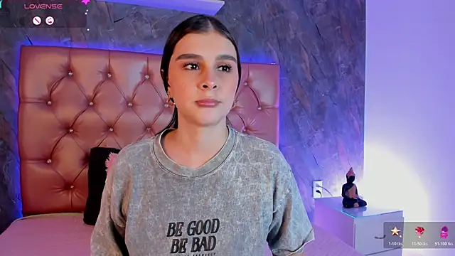 lya gomez online show from May 23, 3:23 am