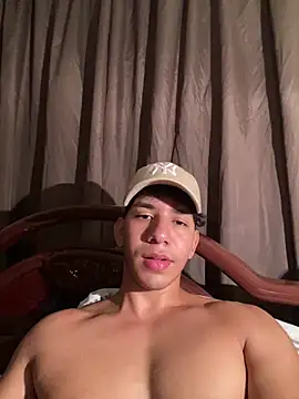 Snapshot of Alejandrososas chatting on June 13, 6:17 pm Alejandrososas online show from June 13, 6:17 pm