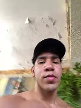 Snapshot of Alejandrososas chatting on June 23, 4:05 pm Alejandrososas online show from June 23, 4:05 pm