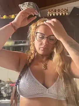 Alma Andrade online show from March 20, 4:45 pm