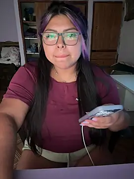 perritarebeldee online show from March 6, 8:16 pm