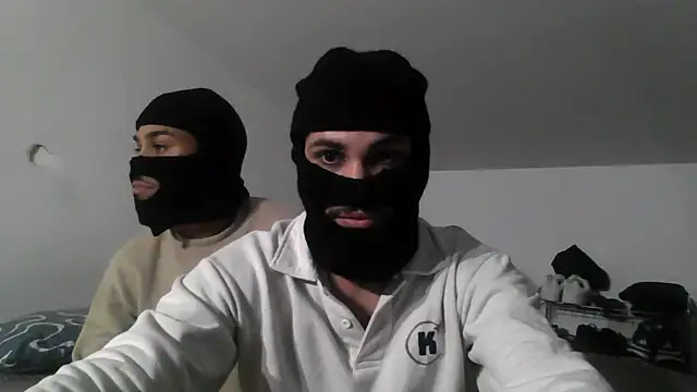 Snapshot of ptcasalprive chatting on March 4, 1:11 am ptcasalprive online show from March 4, 1:11 am