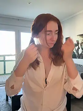 HoneyBunny18 online show from April 17, 3:04 pm