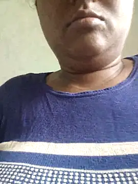 Snapshot of RDindian96 chatting on May 10, 3:33 am RDindian96 online show from May 10, 3:33 am