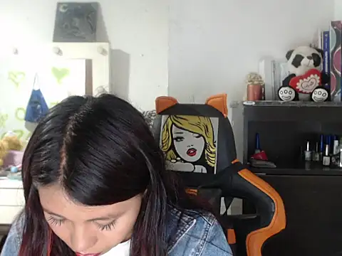 dulcecandy1919 online show from March 4, 3:34 am