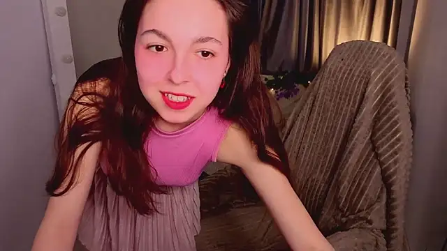 BellaThery online show from March 27, 5:13 am