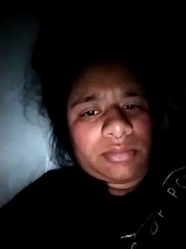 Snapshot of Naiv28 chatting on March 9, 9:13 am Naiv28 online show from March 9, 9:13 am