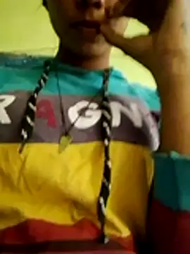 Snapshot of wifedesi7050 chatting on March 8, 7:56 am wifedesi7050 online show from March 8, 7:56 am