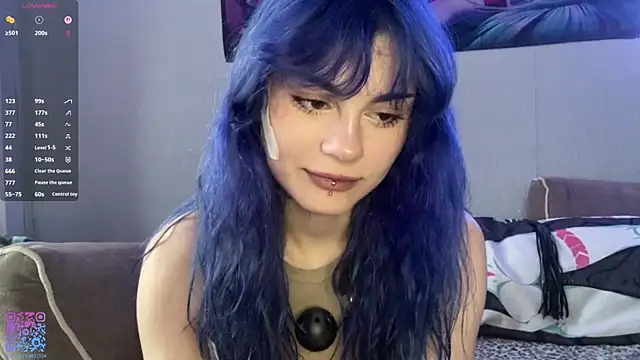 Emmibrilson online show from June 27, 1:50 pm