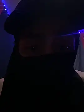 leohot66 online show from April 14, 4:40 am